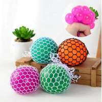 Top trending tpr squishy mesh ball anti stress toy